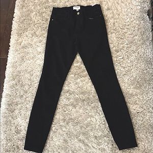 Frame Le High Skinny Jeans. Like new.